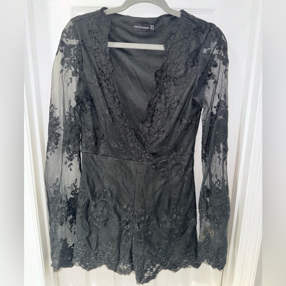 PrettyLittleThing Black Lace Romper - Picture 1 of 3